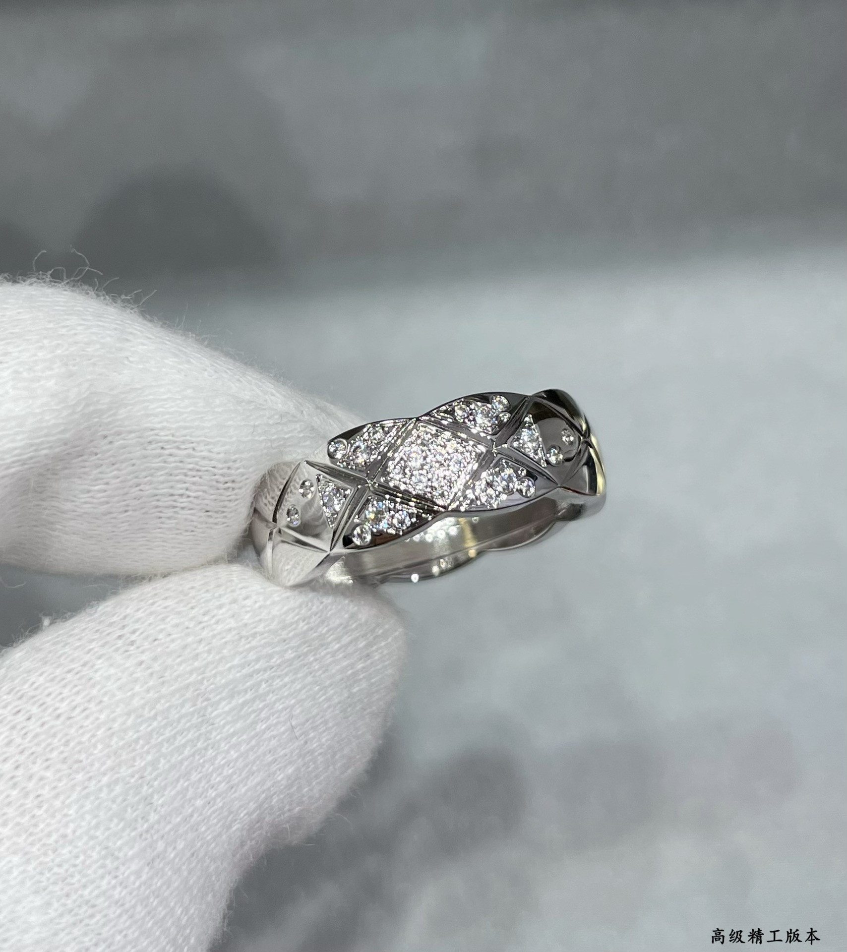 ch*el wide Di*m*nd ring