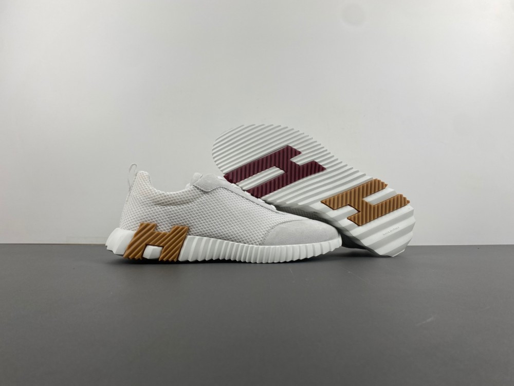 UA Hermès Bouncing Sneaker