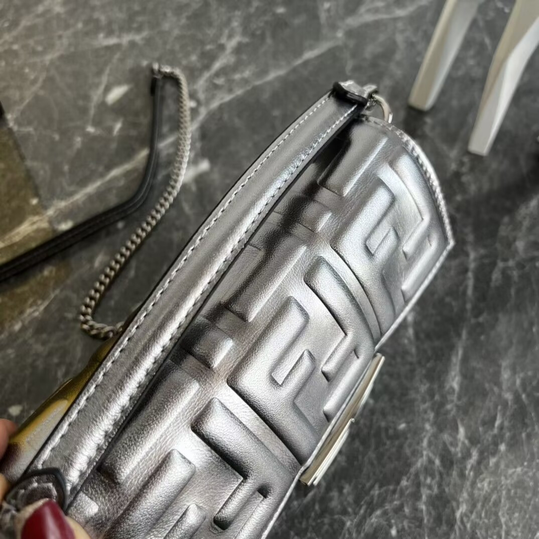 F**di baguette phone pouch craquelé silver leather pouch 19x5x12cm