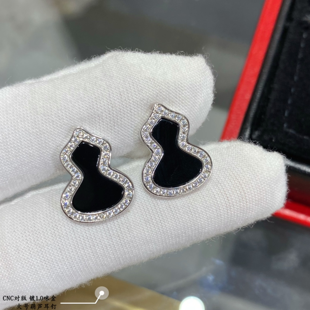 Qeelin Large Gourd Stud Earrings