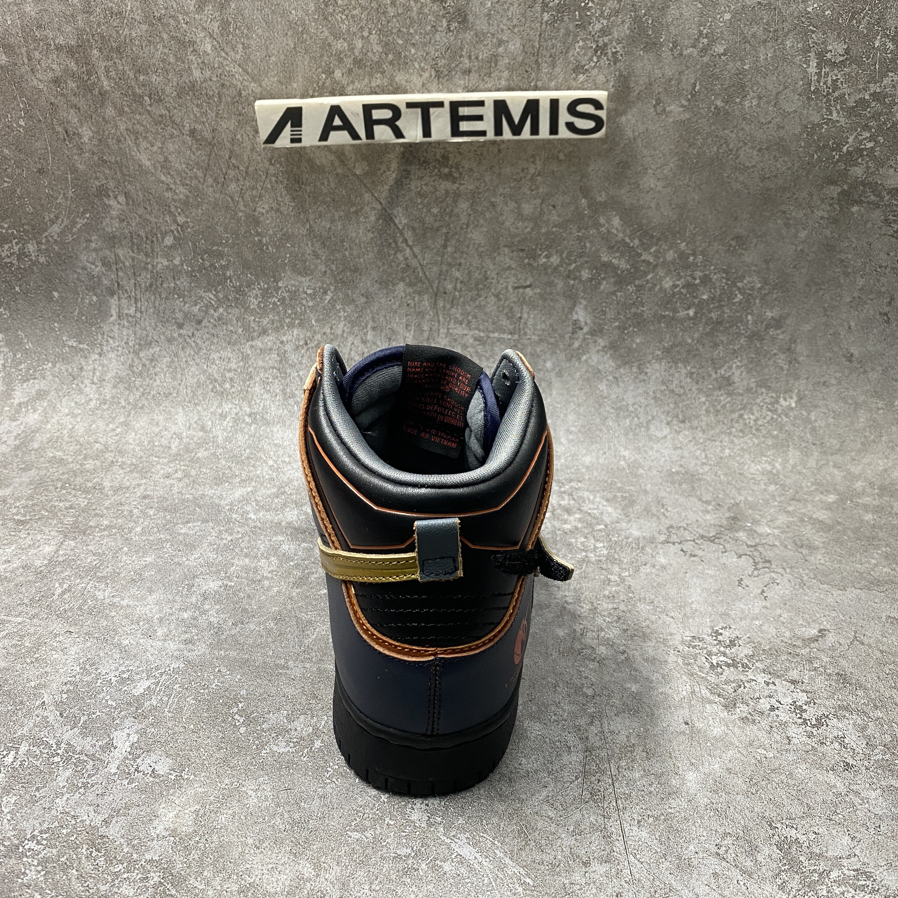 Nike SB Dunk High RX-0 Unicorn Gundam 02 Banshee