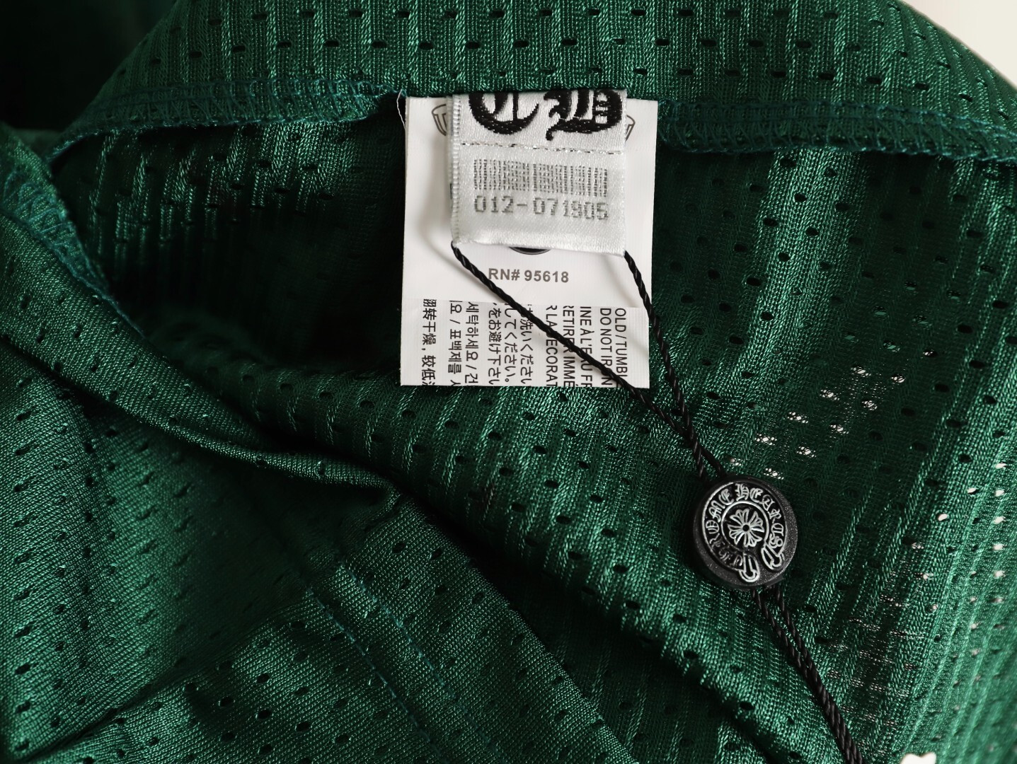 Ch**me He**ts 25fw long-sleeved t-shirt