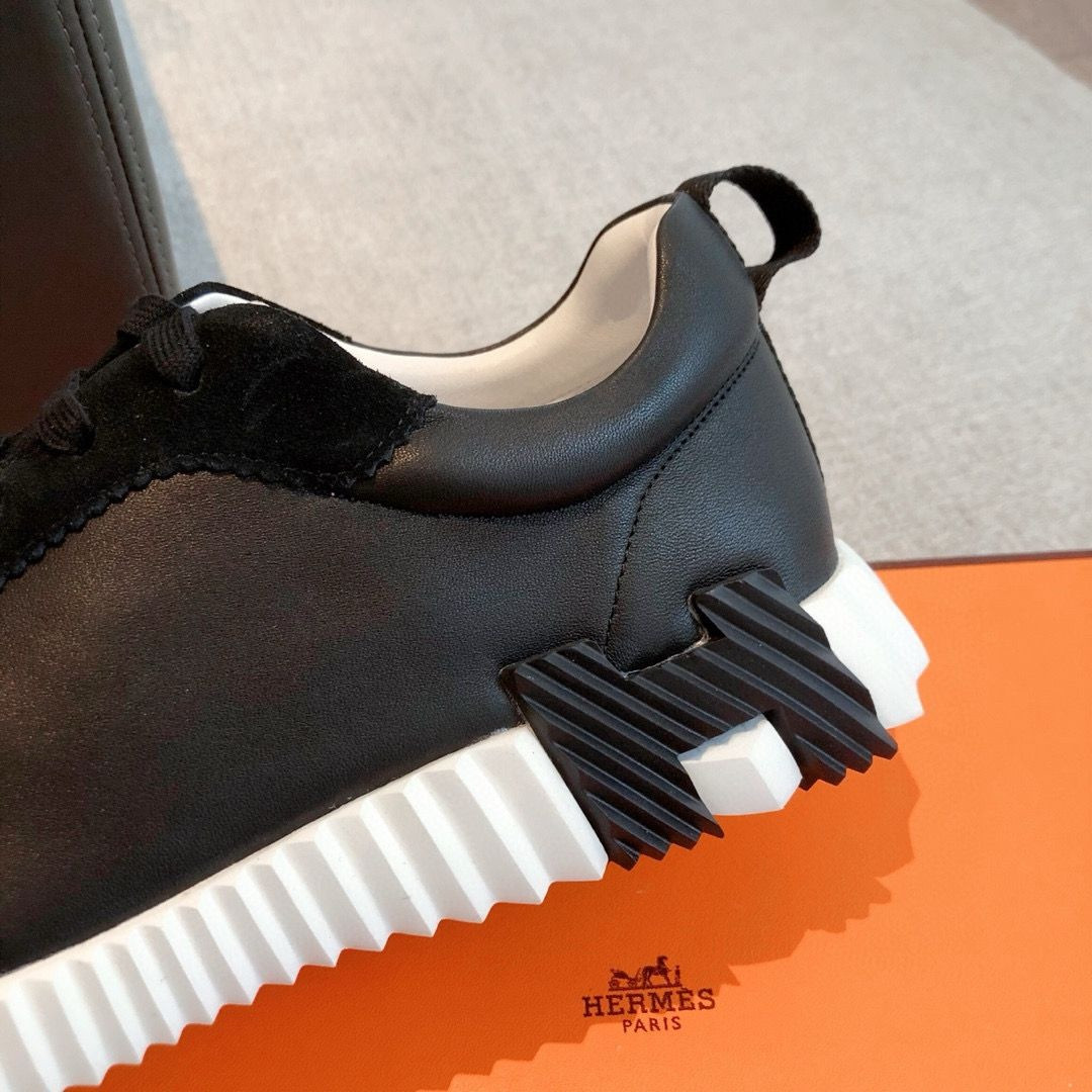 UA Hermès Bouncing Sneaker