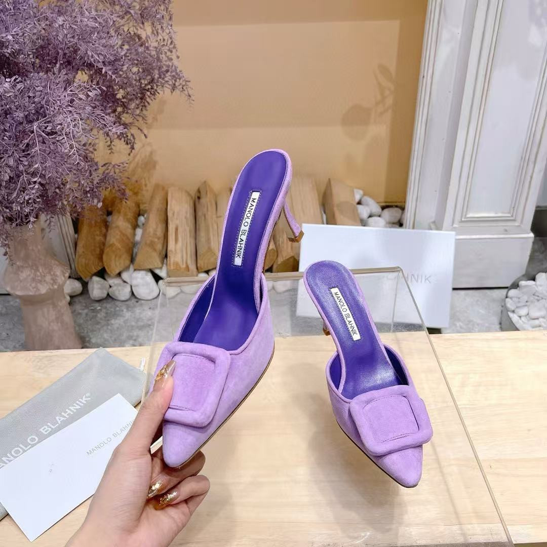 UA Manolo Blahnik Mules 7.5cm