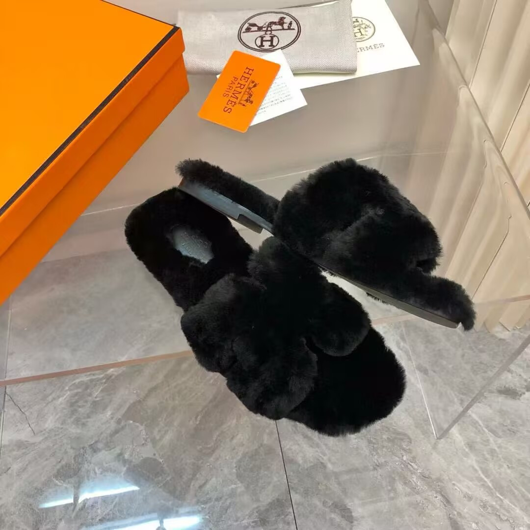 UA Hermès Chypre sandal