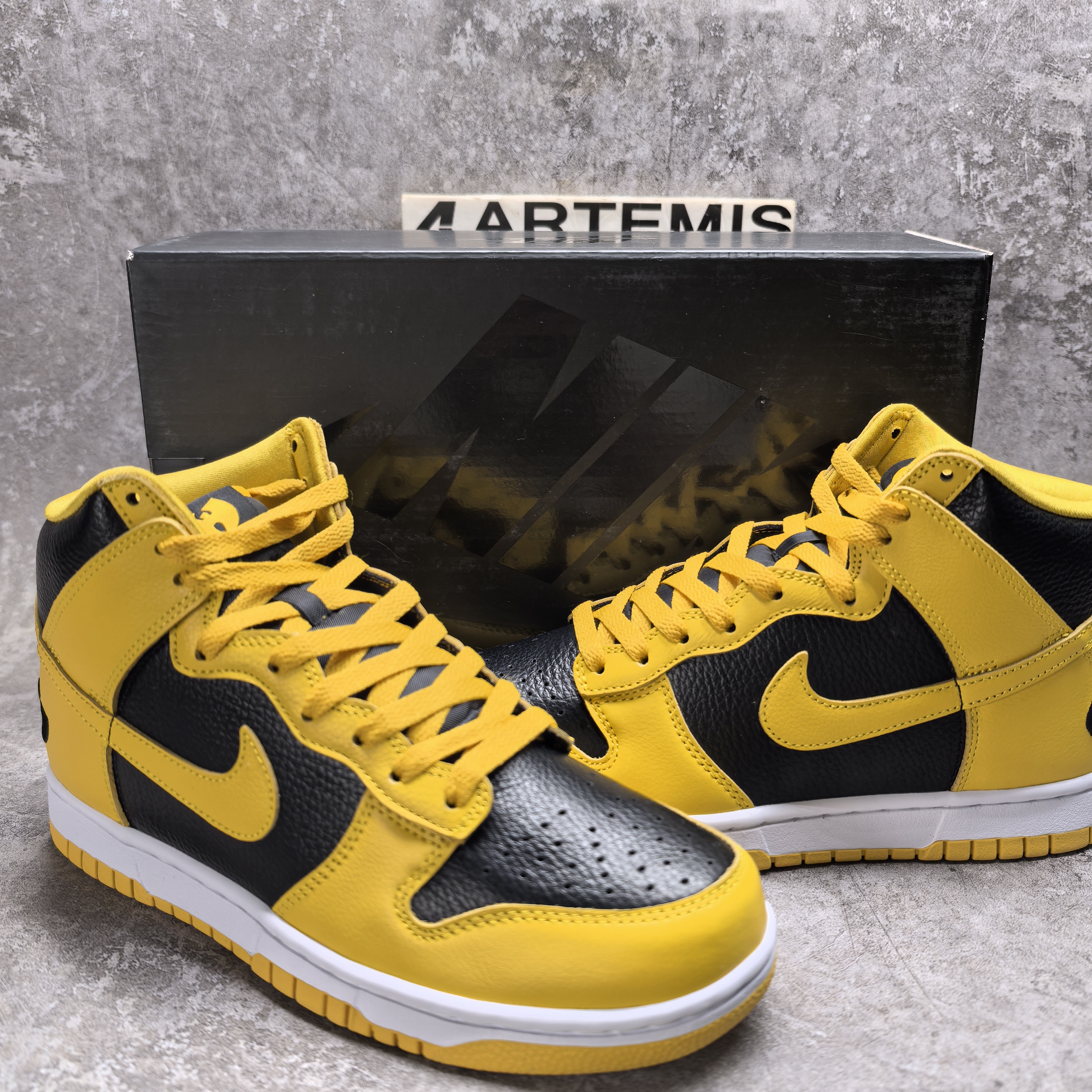 UA Wu-Tang x Nike Dunk High