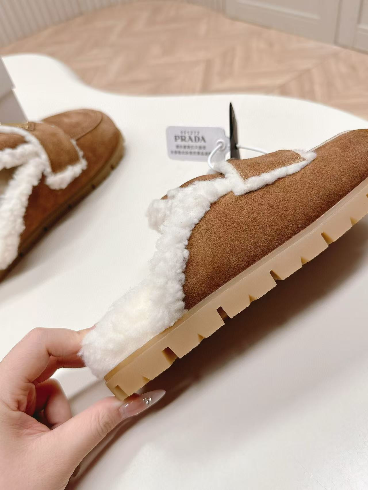 ua Pra*a suede slides