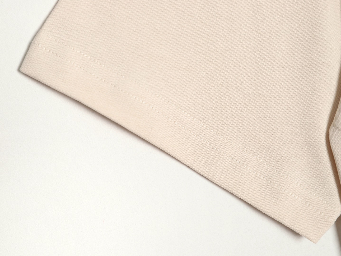 bo*te*ga Ve*ne*ta bv 25ss short-sleeved t-shirt