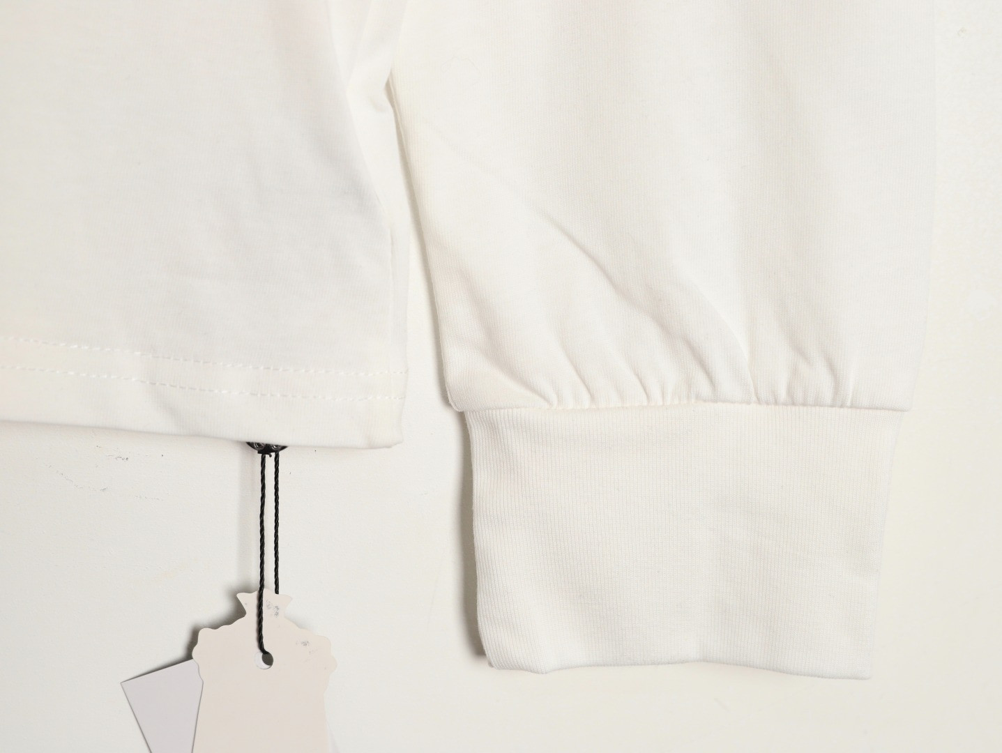 Ch**me He**ts 25fw long-sleeved t-shirt