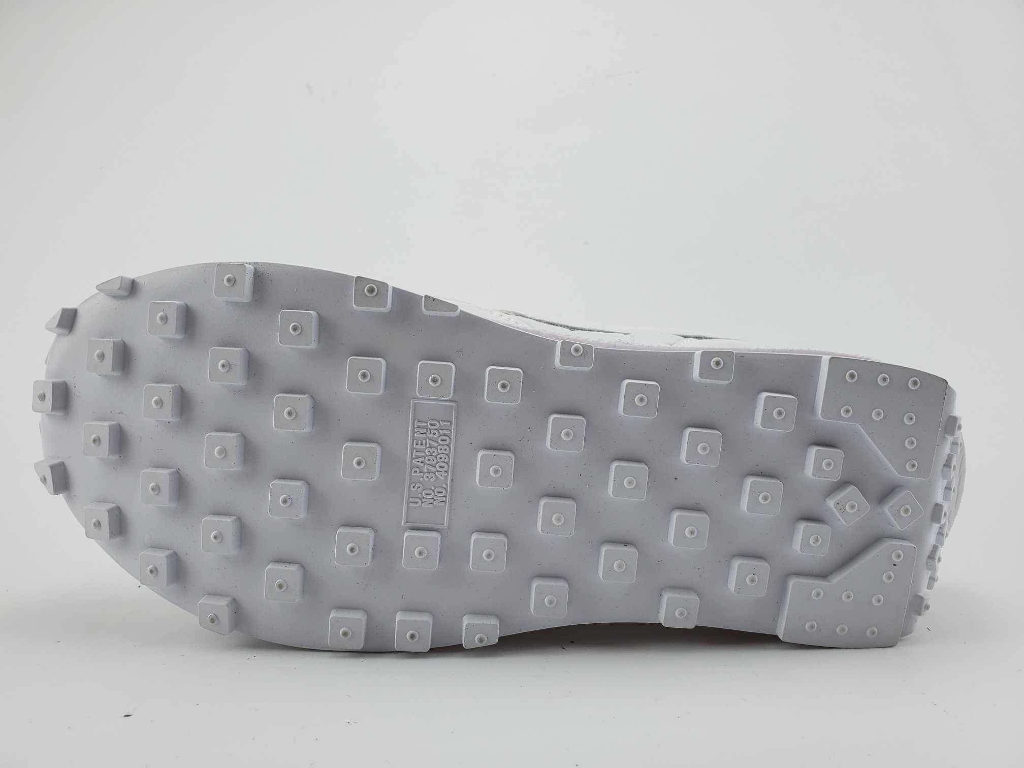 Sacai x Nike LDV Waffle “White Nylon”