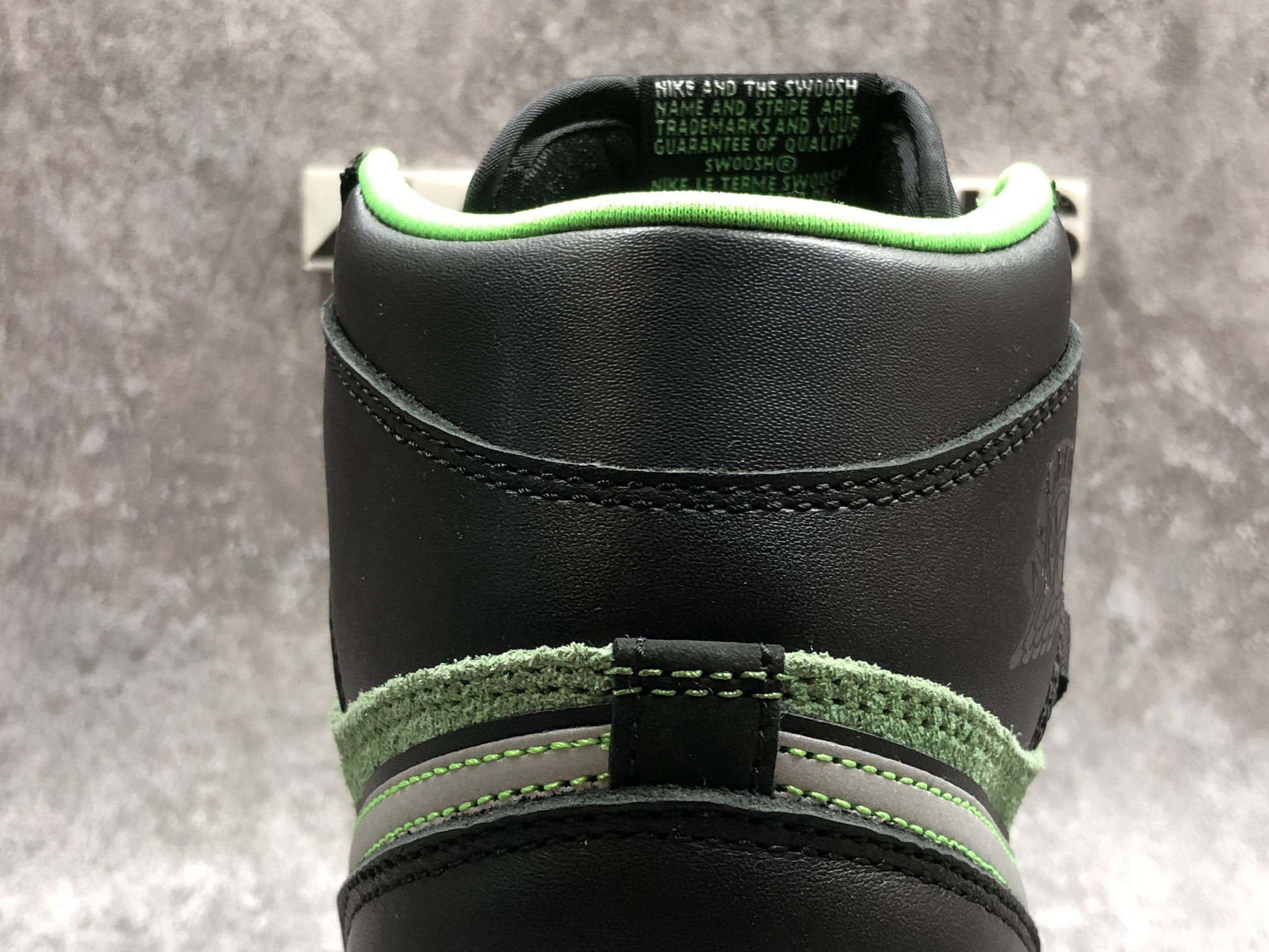 Air Jordan 1 Retro High Zoom Black Green