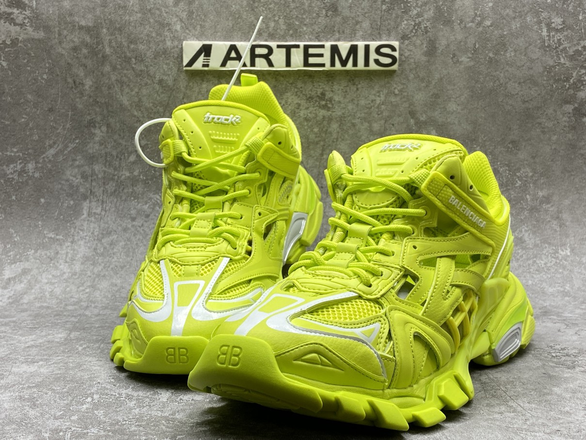 Balenciga Track 5.0 Fluorescent Green