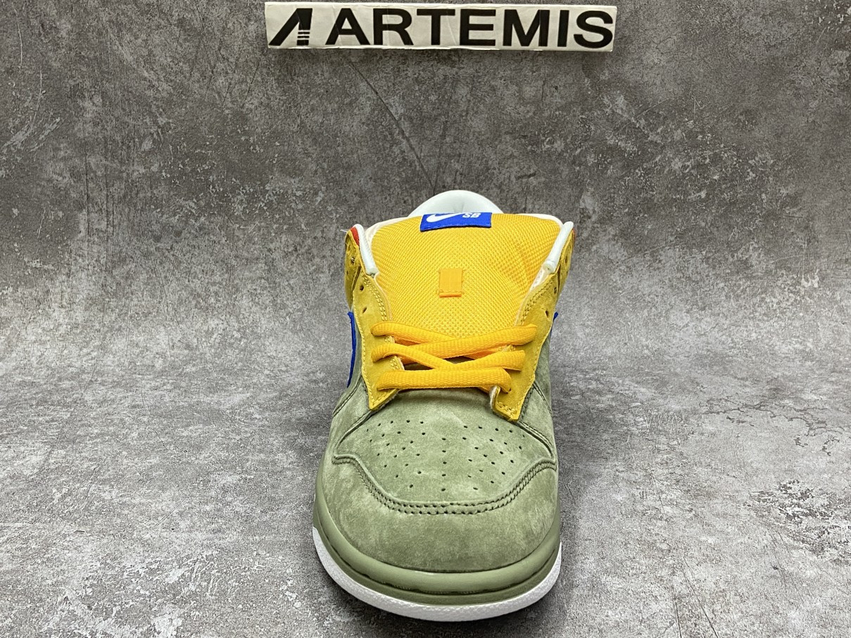 Nike SB Dunk Low Puff N Stuff