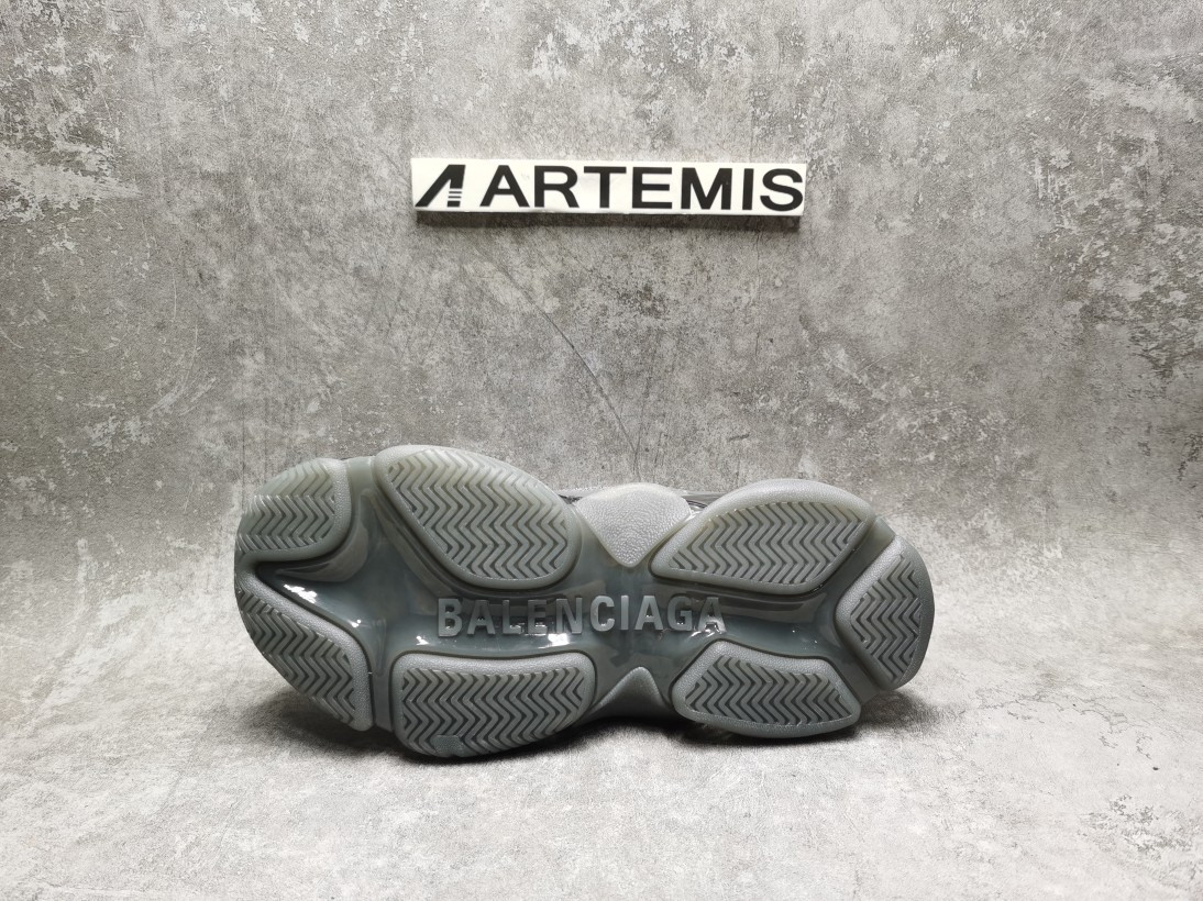 Balenciga Triple S Clear Sole Grey