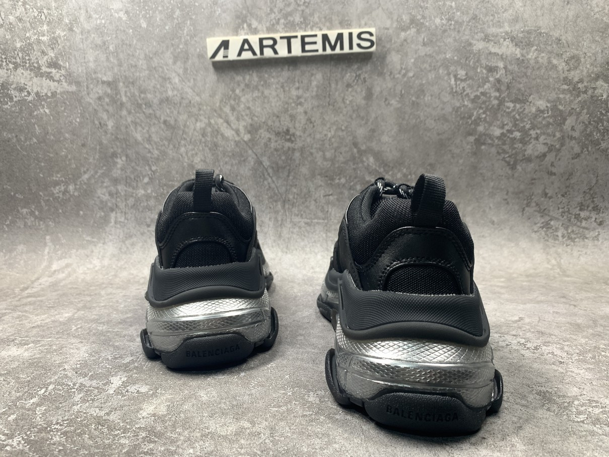 Balenciga Triple S Clear Sole Black Ivory