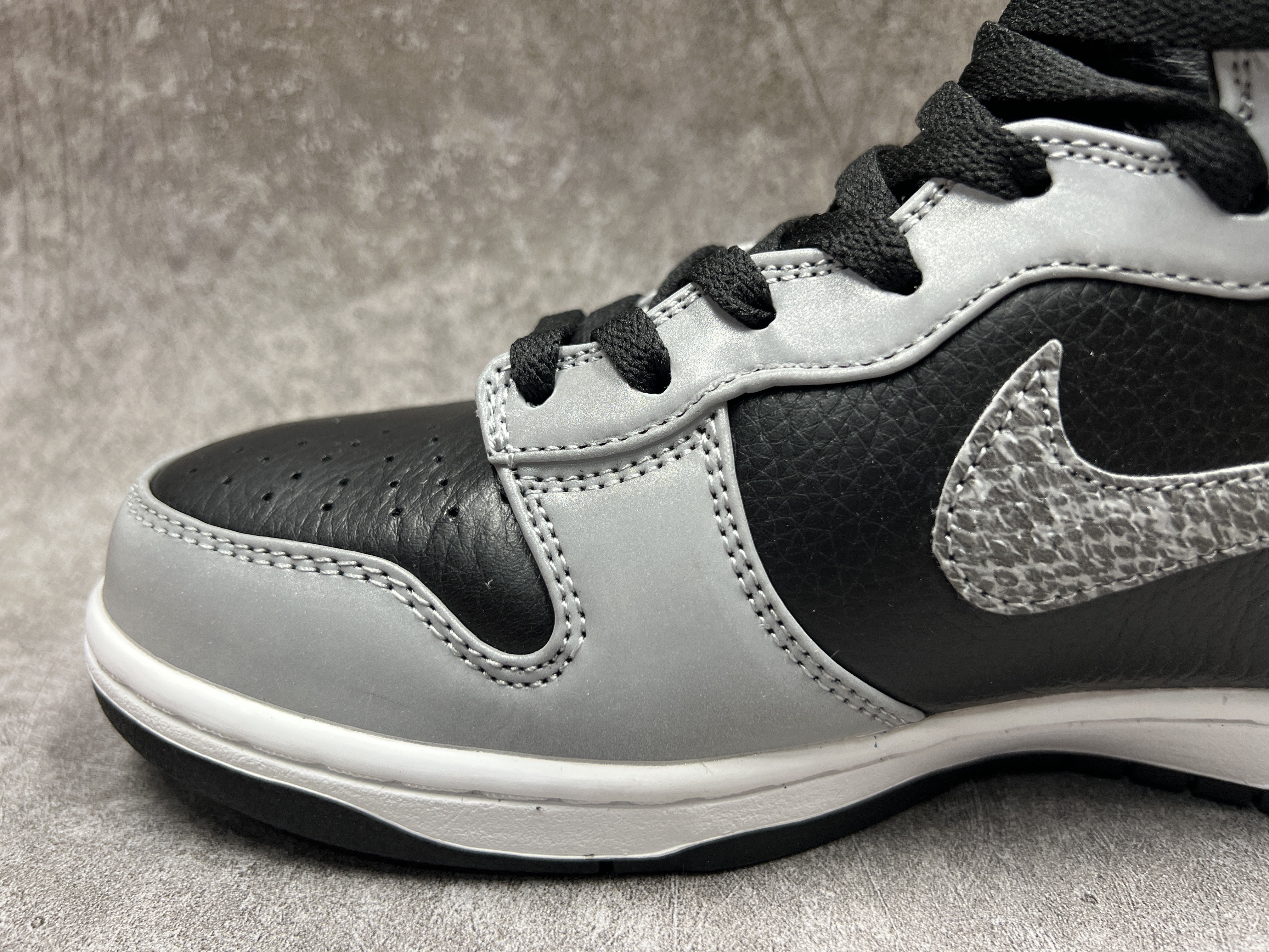 Nike Dunk High Cocoa Snake