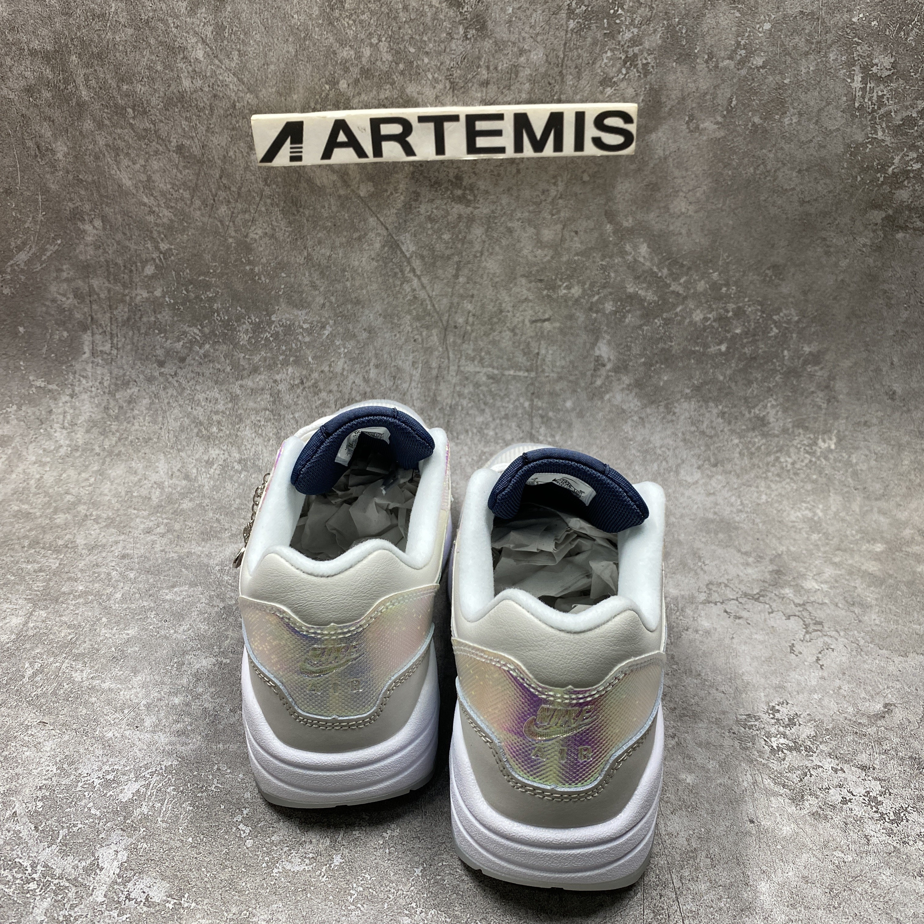 Nike Air Max 1 AMD La Ville Lumière