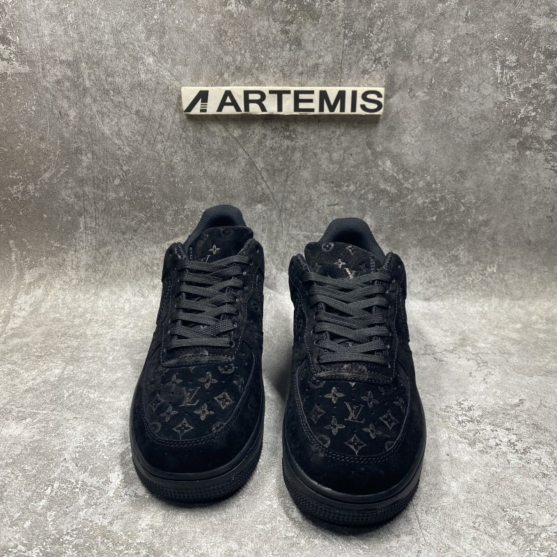 1V x Air Force 1 Low By Virgil Abloh Black