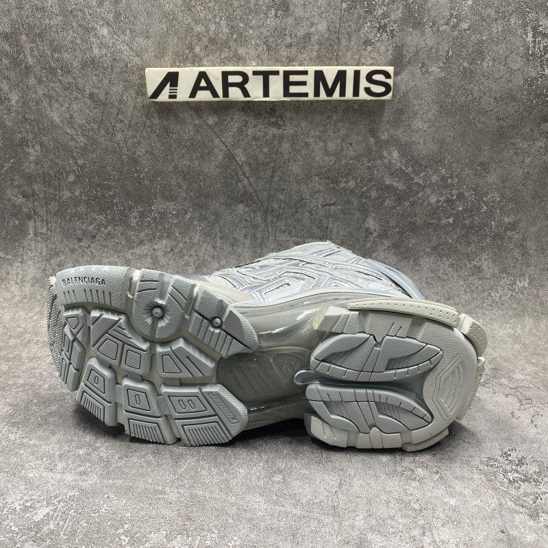 Balenciga Runner Silver