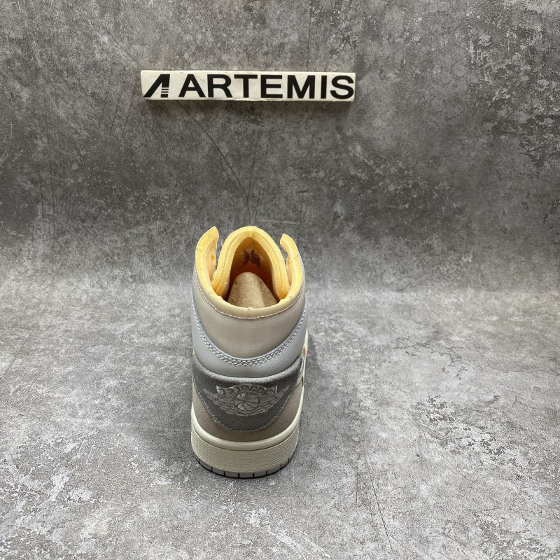 Air Jordan 1 Mid SE Craft Inside Out White Grey