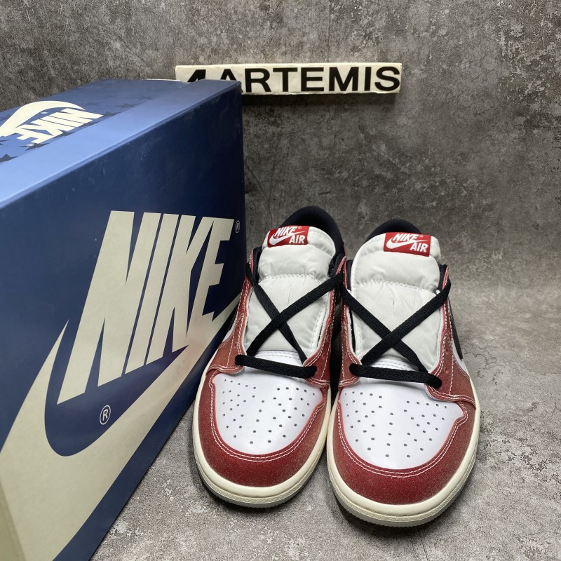 Air Jordan 1 Retro Low OG Trophy Room