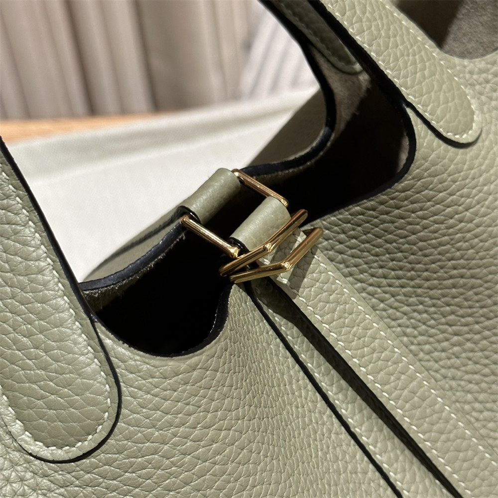 Hermès Picotin 18cm  sage greensage green without original box