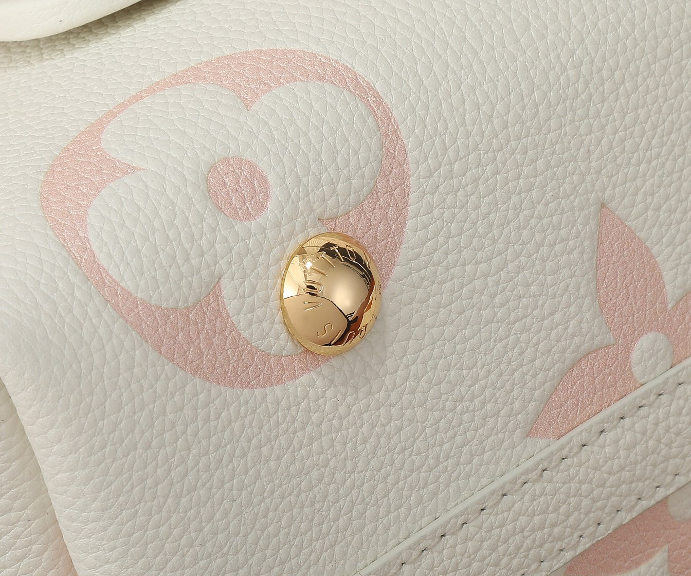 LV  CarryAll PM M24141 11.6x9.4x4.7 inches