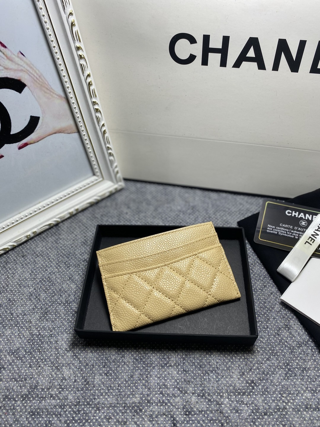 Ch*el card holder 10cm