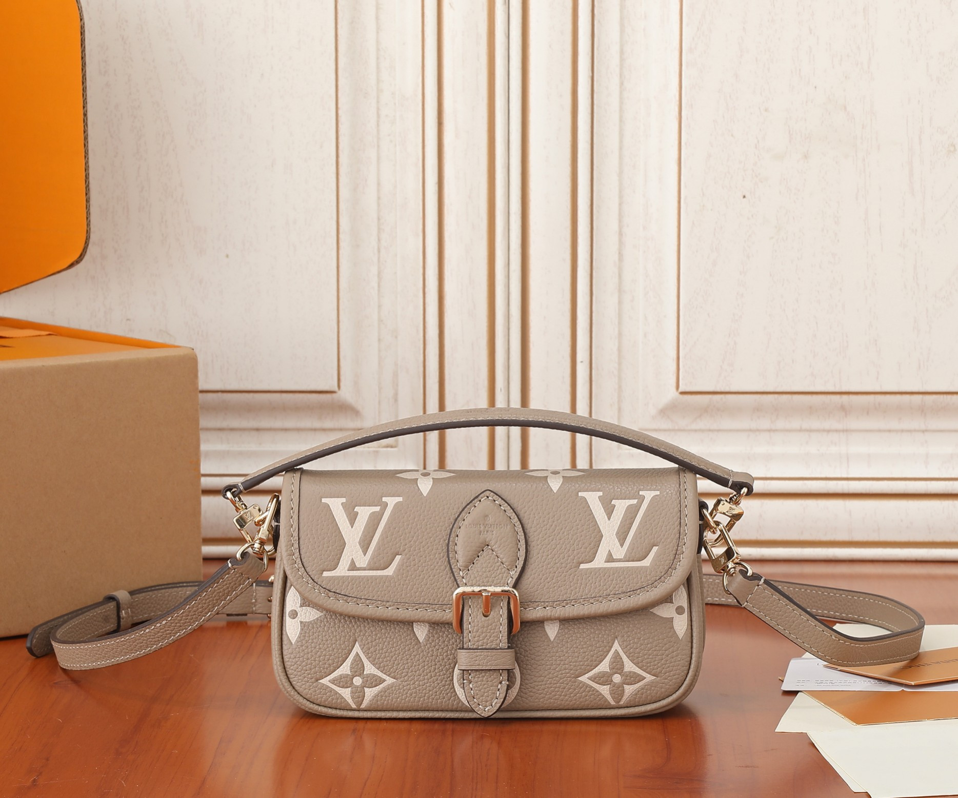 LV Nano Diane M83300 7.5 x 4.1 x 2.4 in