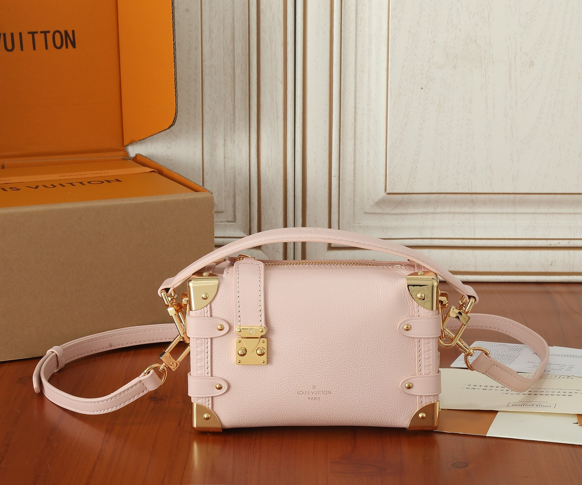 LV Side Trunk PM M25071 7.1 x 4.9 x 3.1 in