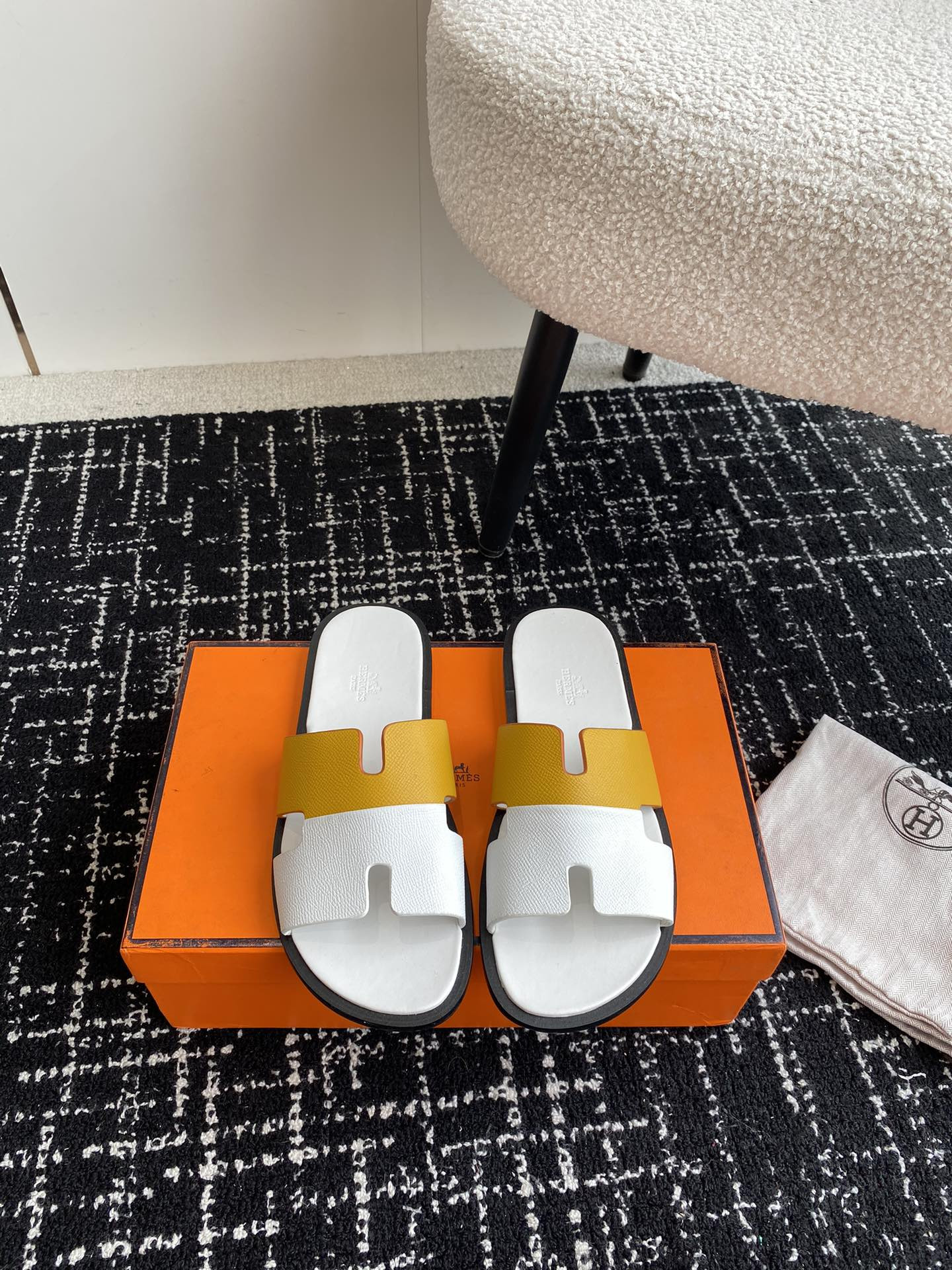UA Hermès Izmir sandal