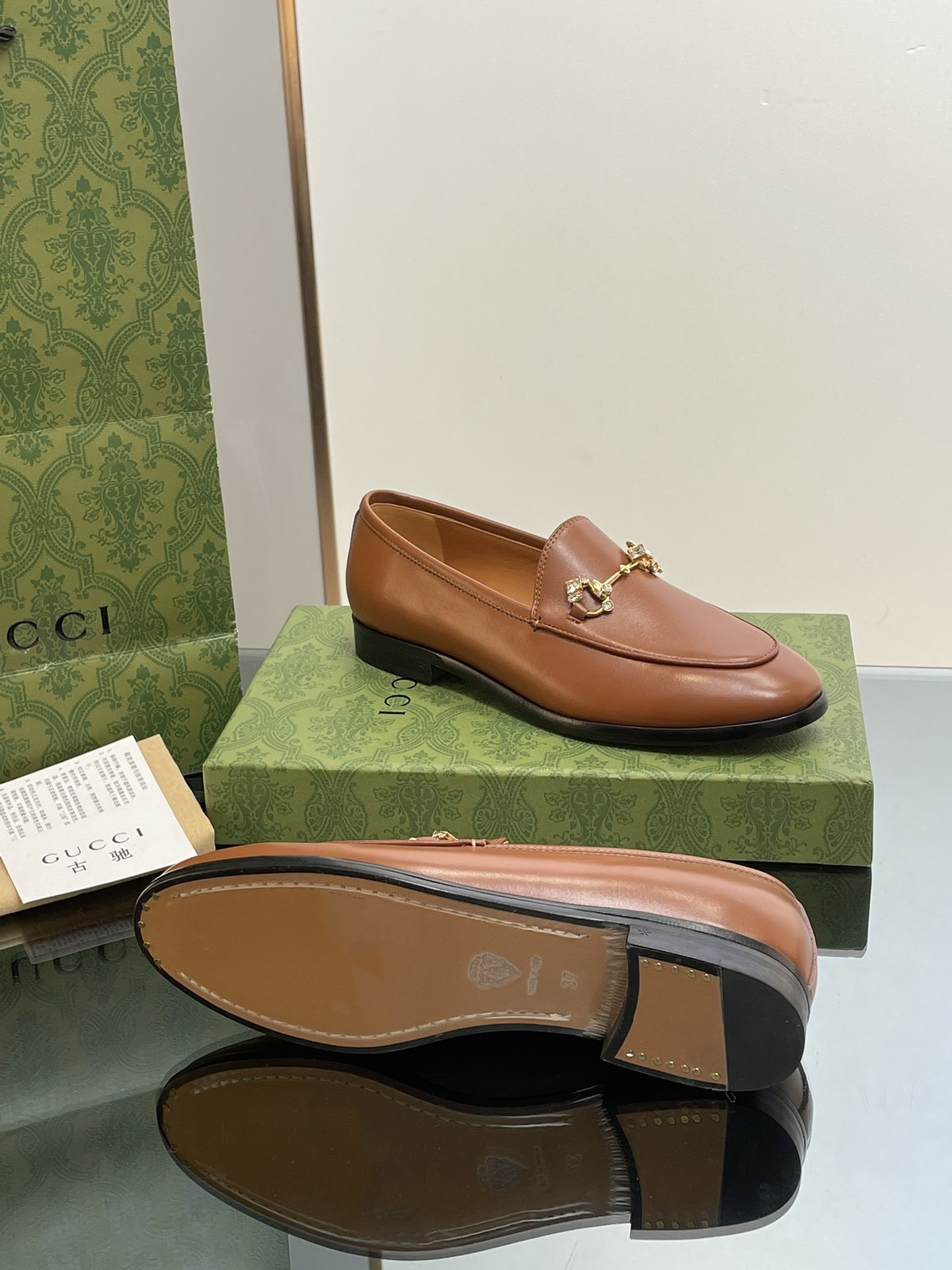 ua G*u*i horsebit loafer