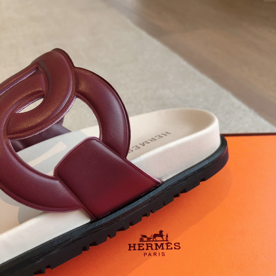 UA Hermès Extra sandal