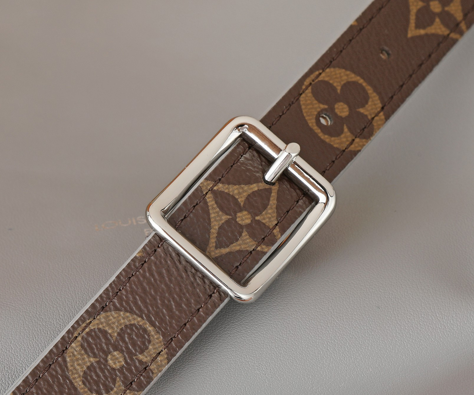 LV CarryAll Cargo M12579 33.5x23x15CM