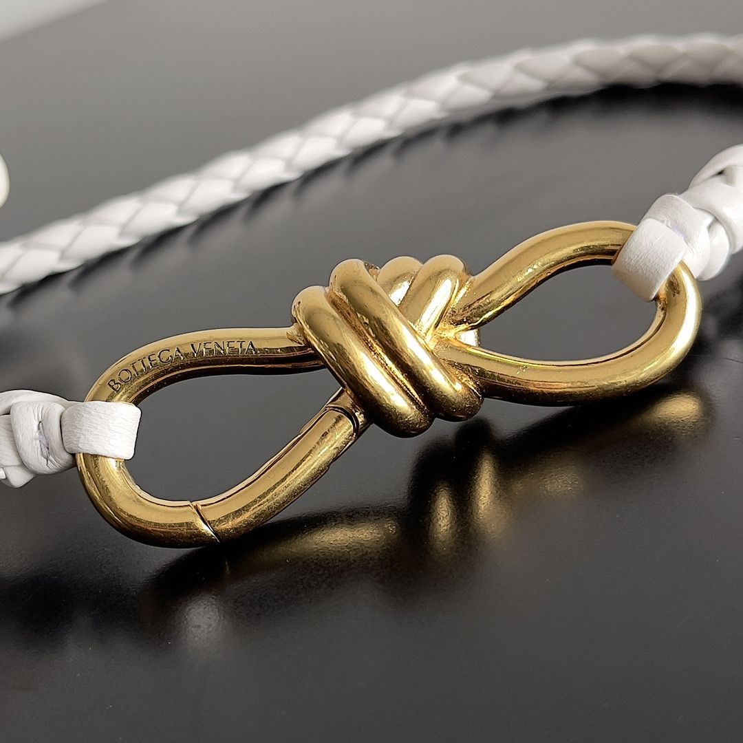 bo*te*ga Ve*ne*ta small andiamo 25x22x10.5cm