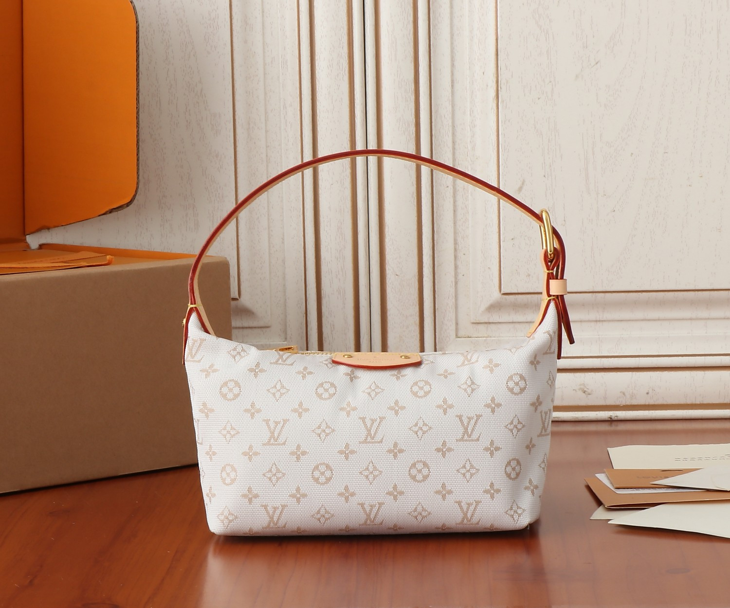 LV Hills Pochette M12433 18.5x11x6.5CM