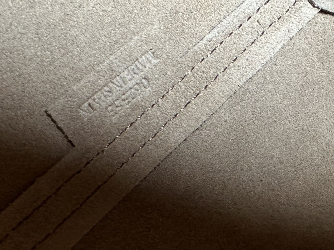 L0ew* medium puzzle fold tote in shiny calfskin 25.5x14.5x31.5cm