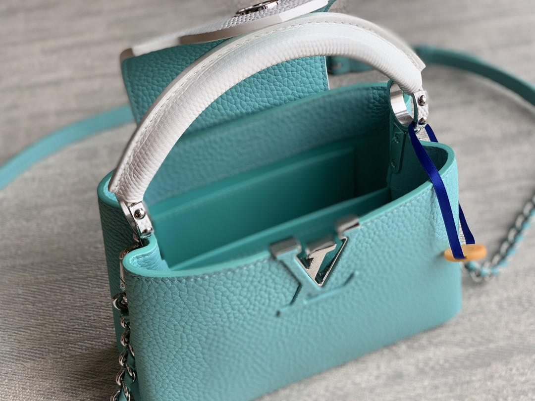 LV Capucines Mini N85829 21.1 x 14.0 x 7.9CM