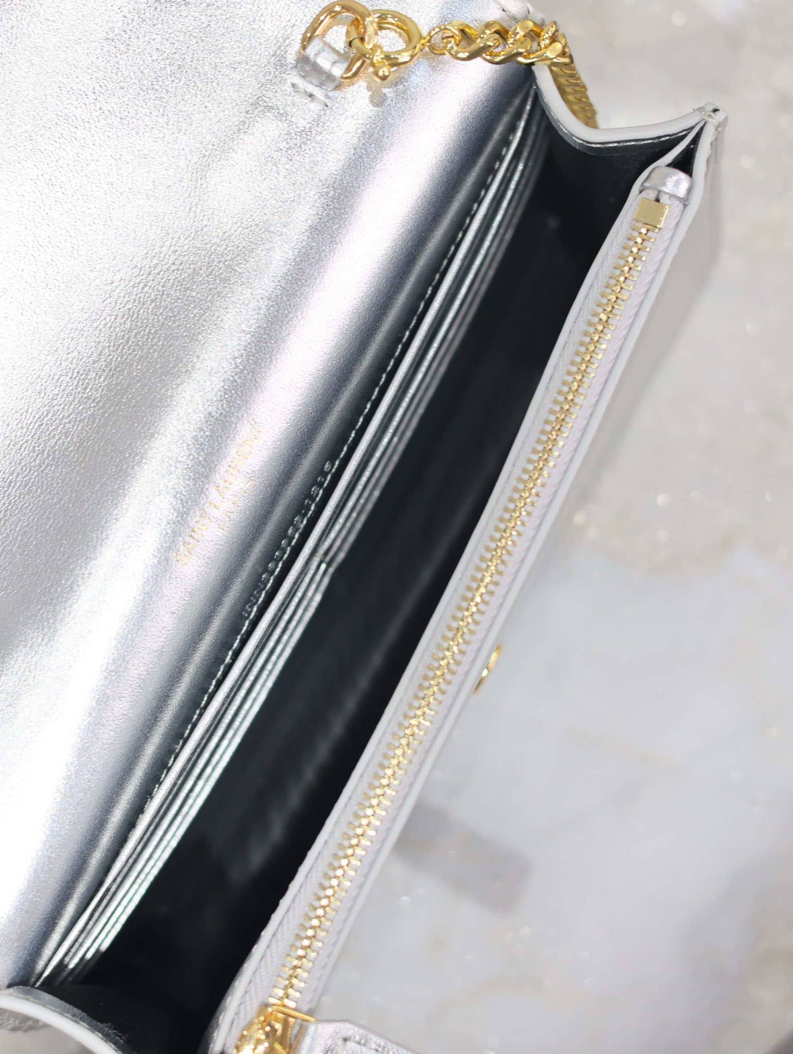 Y*L cassandra woc envelope chain wallet 19x12.5x3.5cm