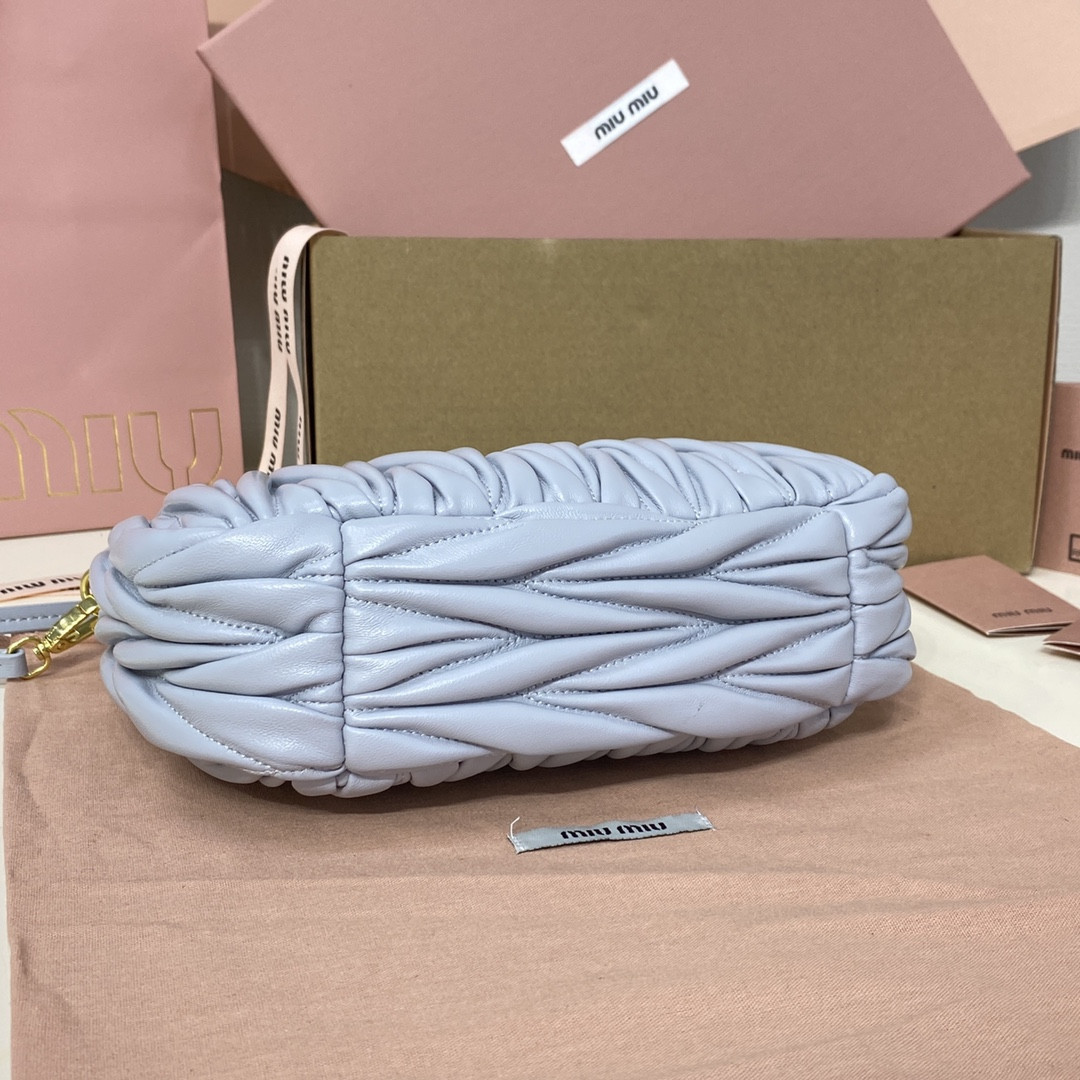 Miu Miu Wander matelassé nappa leather hobo bag 17x20x6cm