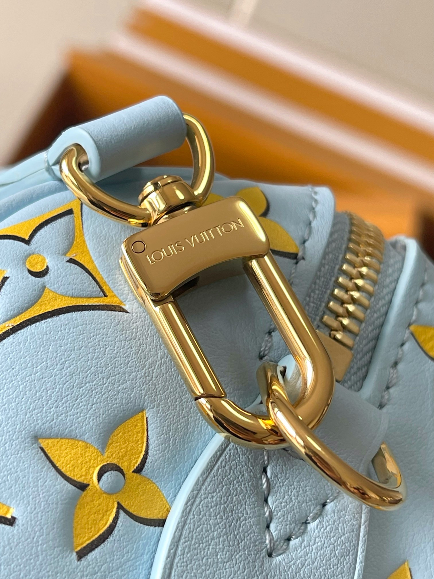 LV Speedy Bandoulière 20 M25454 20x15x12.5cm