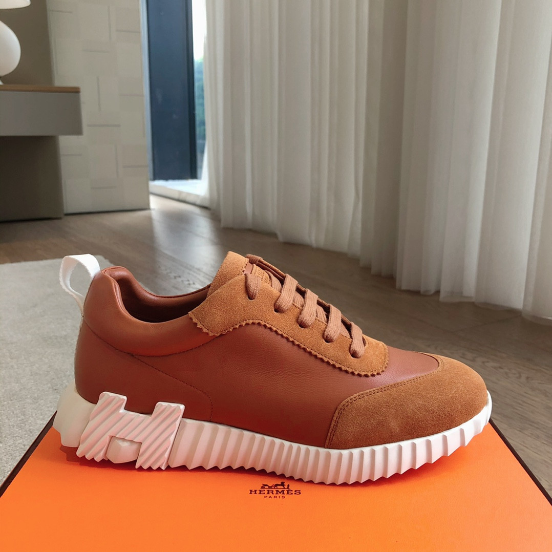 UA Hermès Bouncing Sneaker