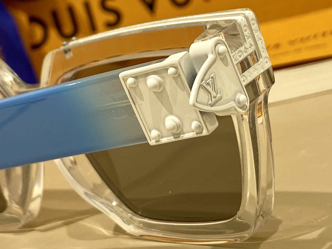 LV Sunglasses Z96006 58-19