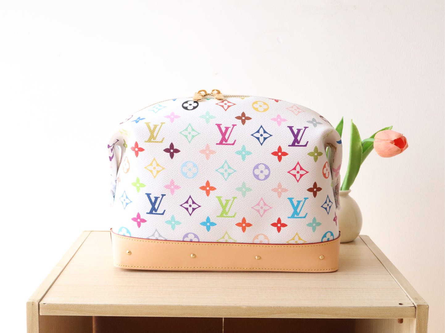 LV POCHETTE COSMÉTIQUE M13743 27x18x9cm