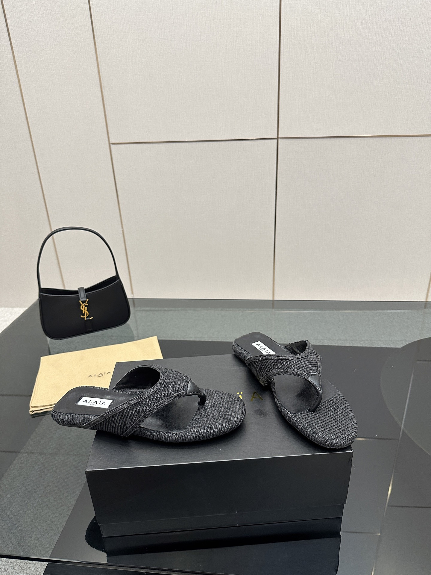 UA Alaia Triangle Flat Slides(Customized Size 7-10 days production time)