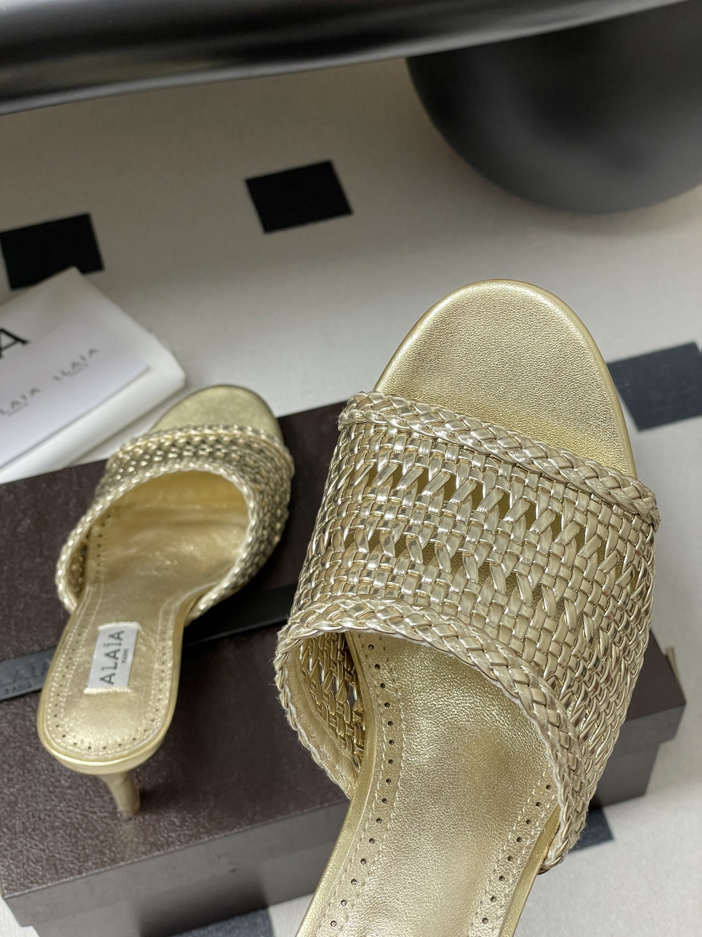 UA Alaia Heeled slippers 7cm Heel(Customized Size 7-10 days production time)