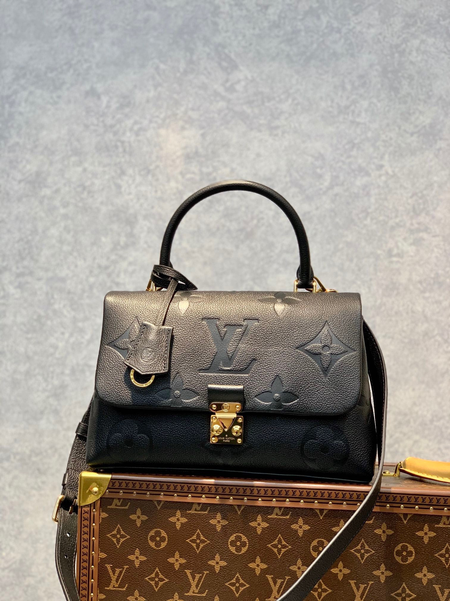 LV MADELEINE MM M45976
