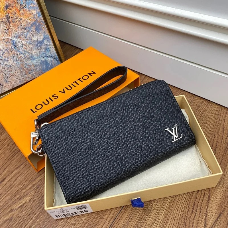 LV ZIPPY DRAGONNE WALLET M69409