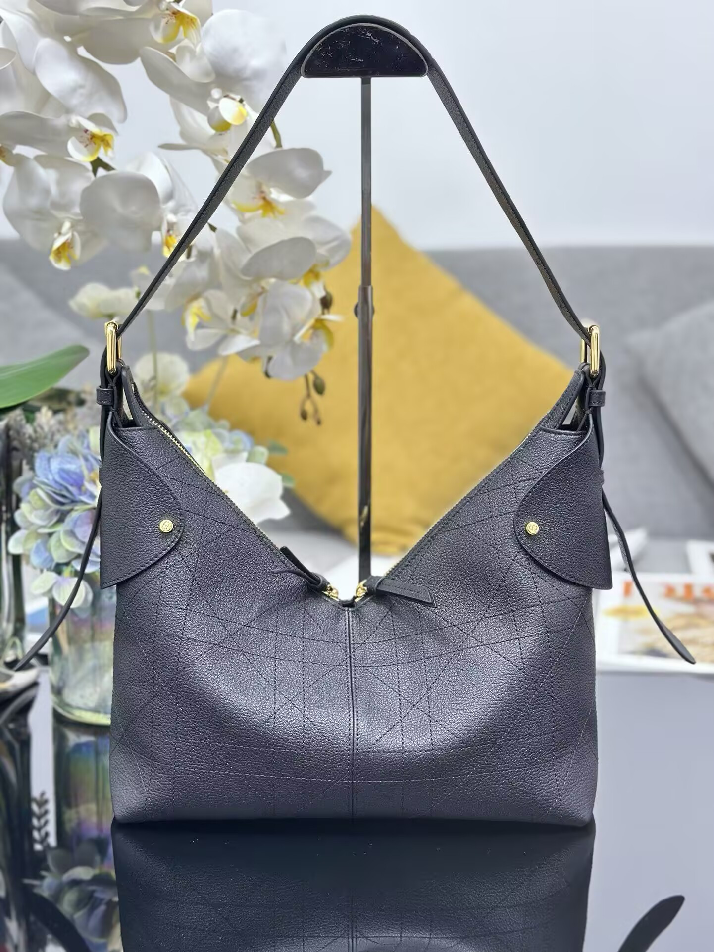D10r medium D10r voyage bag 28x18x12cm