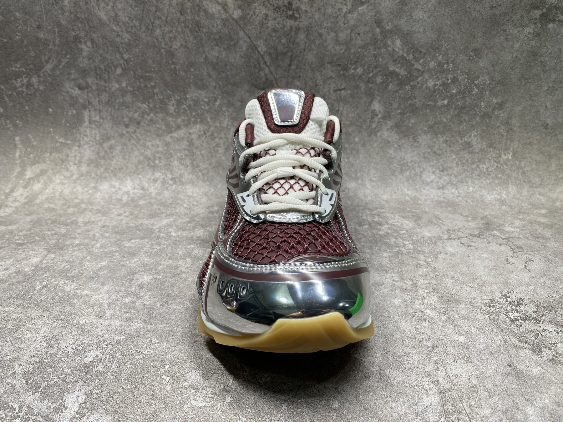 ua b0tt*ga Ven*ta orbit sneaker